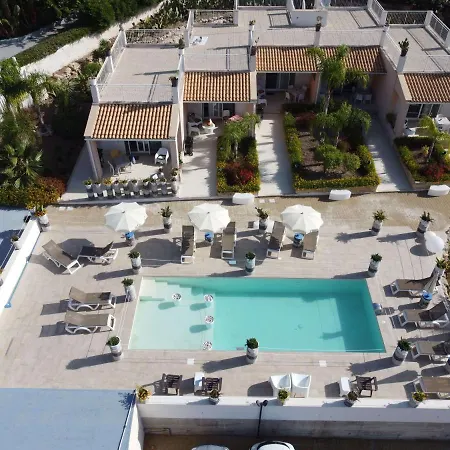 Apart-hotel Small Luxury Pool And Sea View - Stella Del Mare