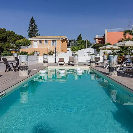 Aparthotel Stella Del Mare 4*