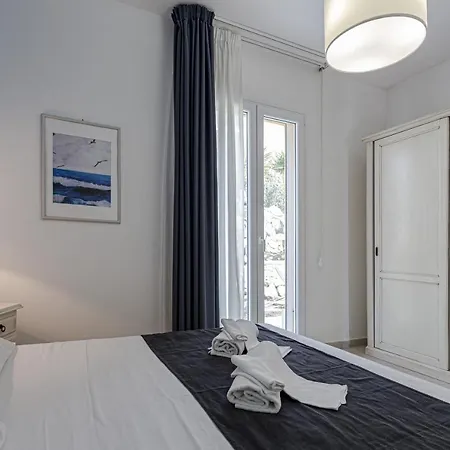 Small Luxury Pool And Sea View - Stella Del Mare Hotel apartamentowy 4*