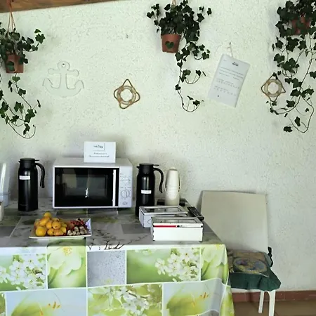 Small Luxury Pool And Sea View - Stella Del Mare Hotel apartamentowy