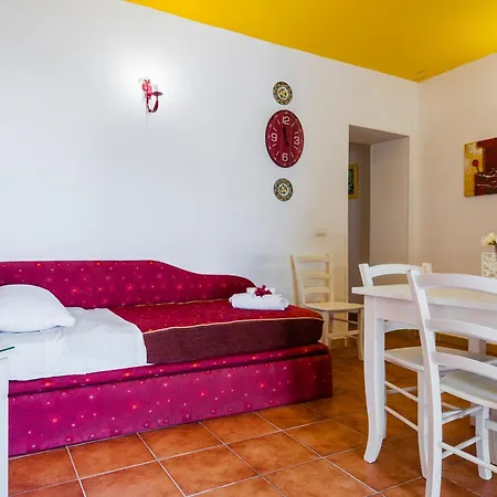 Stella Del Mare Apartmanhotel 4*