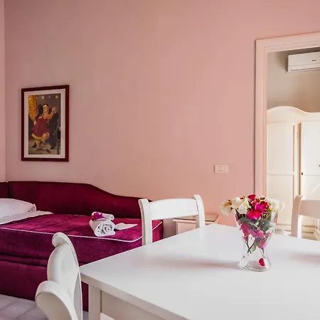 Stella Del Mare Apartmanhotel 4*