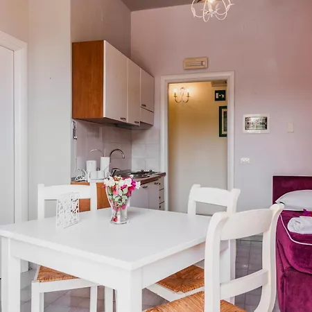Apartmanhotel Stella Del Mare Fontane Bianche