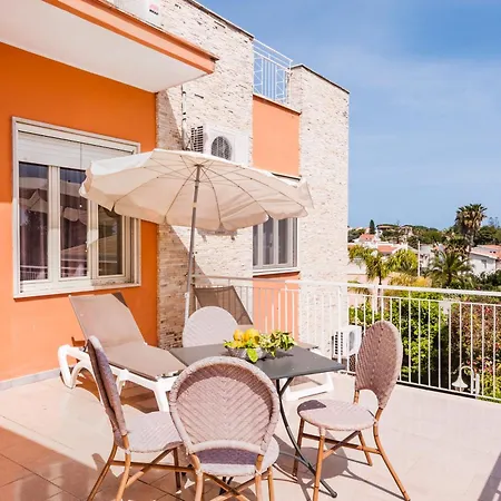 Stella Del Mare Apartmanhotel Fontane Bianche