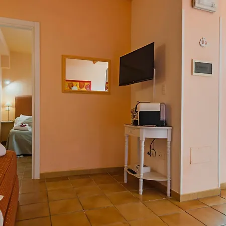 Stella Del Mare Apartmanhotel 4*