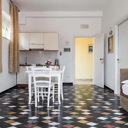 Stella Del Mare Apartmanhotel Fontane Bianche