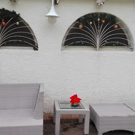 Hotel apartamentowy Small Luxury Pool And Sea View - Stella Del Mare